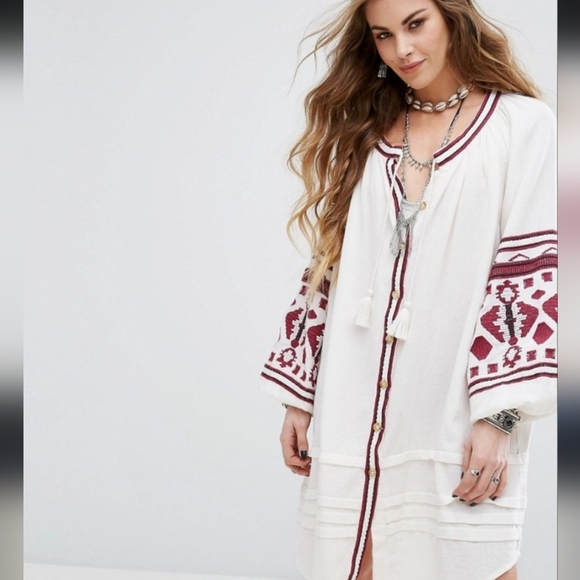Free People | Saffron Gauze Tunic Lightweight Red and White Embroidered Size L - Picture 1 of 9